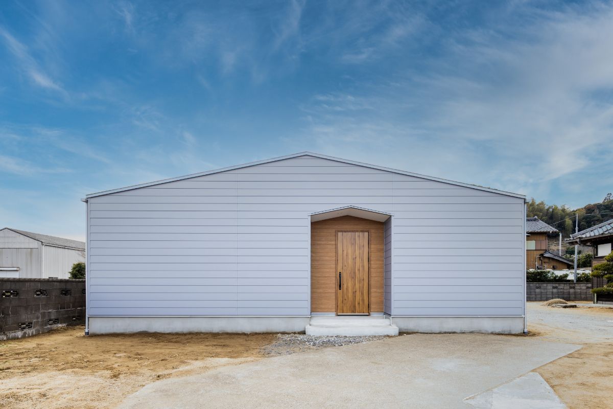 家事ストレスを極限まで減らす中庭付き平屋 アイキャッチ画像