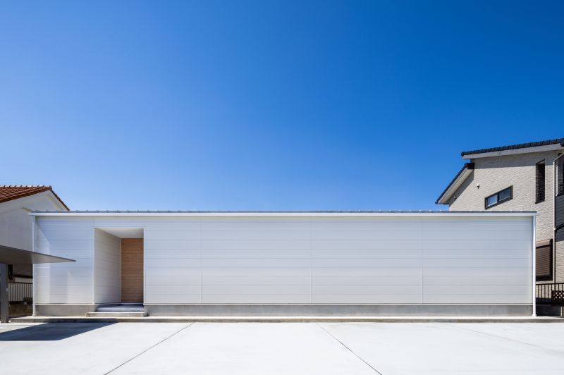 中庭がくれる、光と風を楽しむ暮らし アイキャッチ画像